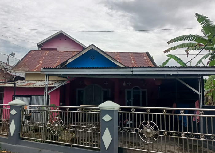  Lagi-lagi Dinsos Kepahiang Temukan Rumah Mewah Dapat Bansos: Stiker Miskin Yang Ditempel Sengaja Dicopot?