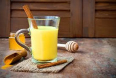 3 Khasiat Mengonsumsi Susu Campur Kunyit 