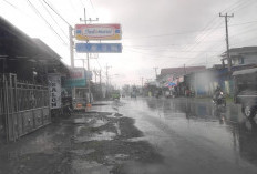  Rusak dan Sering Banjir, Trotoar Jalan Nasional di Kepahiang Butuh Perbaikan