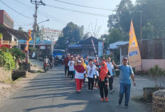 Masyarakat Desa Bogor Baru Ramaikan Jalan Santai Hari Kemerdekaan