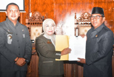 Pemkab Rejang Lebong Ajukan Tiga Raperda: DPRD Inisiasi Raperda Pendidikan Al-Qur'an