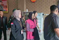 Kejari Bengkulu Tengah Tahan Mantan Bendahara dan Kaur Keuangan Desa Rindu Hati 