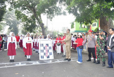 196 Regu Ramaikan Lomba Gerak Jalan HUT Kemerdekaan RI di Rejang Lebong