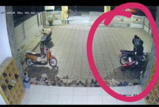 Korban Lagi Salat Subuh, Detik-detik 2 Pelaku Curi Motor Jemaah Masjid di Kepahiang Terekam CCTV   