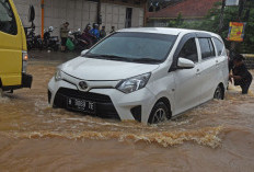 Mobil Anda Terendam Banjir? Jangan Panik, Ini Langkah yang Harus Dilakukan