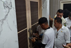 Forum Penyelamat Birokrasi Gelar Aksi, Ruang Kerja Plt Bupati Disegel