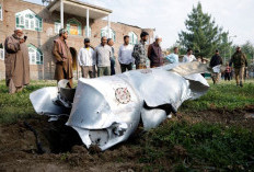 Bangkai Jet Tempur India Usai Ditembak Jatuh Pakistan