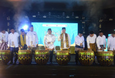 Gubernur Rohidin Resmi Buka Festival Tabut Bengkulu 2024