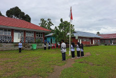 Pahlawan Tanpa Tanda Jasa, SDN 8 Kabawetan Maknai Upacara HGN Sebagai Rasa Syukur!