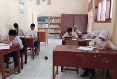 Sumatif Tengah Semester, SMP Muhammadiyah 4 Kepahiang Tekankan Kedisiplinan
