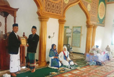 8 Masjid di Kecamatan Kabawetan Menerima Wakaf Al-quran