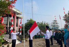 Pemdes Tebat Monok Gelar Upacara HUT Kemerdekaan RI ke-79 