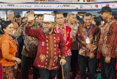 Gubernur Helmi Hasan Tekankan Kerukunan di Perayaan Natal Oikoumene 2025