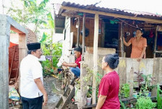 Kunjungi Warga Kurang Mampu di Kota Bengkulu, Ini yang Dilakukan Wagub Mian 