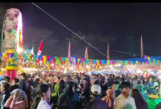 Pasar Malam di Taman Santoso Kepahiang Padat Pengunjung