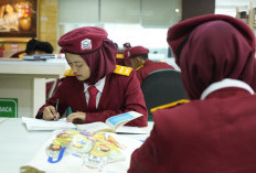Siswa Sekolah Rakyat Belajar di Perpusnas Rasakan Literasi Inklusif