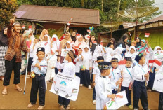 Digagas Penyuluh Agama Islam, Pawai Santri Sambut dan Isi Ramadan di Kecamatan Kabawetan