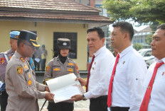 Kapolres Rejang Lebong Terima Penghargaan Pin Emas Kementerian Pertanahan 