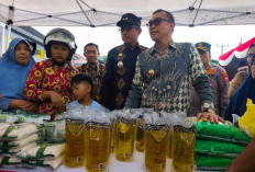 Mudahkan Masyarakat Penuhi Kebutuhan Jelang Lebaran: Pemkab Kepahiang Gelar Pasar Murah