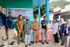 Surplus Dana Sosial, DAPM KMB Bagikan 450 Paket THR Lebaran