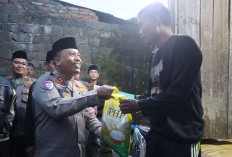 Subuh Keliling Kapolres Kepahiang: Bantu Warga Kurang Mampu di Suro Lembak