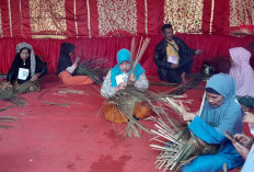 Lestarikan Budaya Lokal Lewat Festival Umbung Kutei 