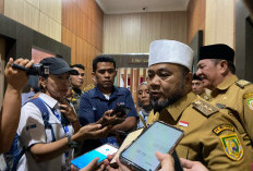 Evaluasi Kinerja Pejabat, Gubernur Helmi Hasan Siap Lakukan Mutasi