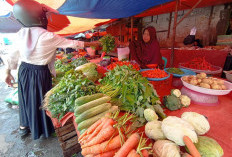 Di Pasar Atas Curup, Harga Timun dan Kol Meroket