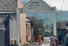 Untuk Pembangunan Masjid, Begini Cara Panitia Masjid Al-Hidayah Minta Sumbangan Sukarela