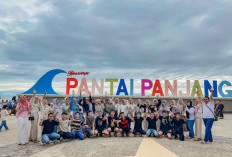 Libur Panjang, Pantai Panjang Bengkulu Dipadati Wisatawan