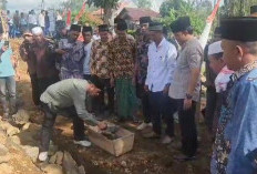 Edwar Samsi Janji Bantu Pembangunan Masjid Al-Ikhlas Pungguk Beringang Hingga Selesai 