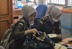 Penggeladahan di Rumah Eks Waka I DPRD Kepahiang: Ini Daftar Barang Mewah yang Disita Jaksa
