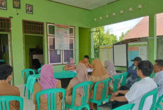 Tingkatkan Kinerja Perangkat Desa, Pemdes Pekalongan Laksanakan Rapat