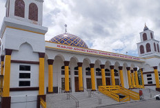Salat Id Pemkab Rejang Lebong, Bupati di Masjid Agung, Wabup di Lapangan Setia Negara