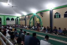 Safari Ramadhan di Masjid Al-Aman, Bupati Kopli Ajak Masyarakat Dukung Program Pembangunan