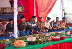 Sedekah Bumi Tangsi Duren Dihadiri Anggota DPRD Edwar Samsi