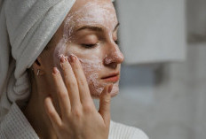 Rekomendasi Scrub Wajah Alami Paling Bagus 