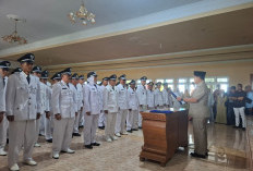 Bupati Azhari Lantik 66 Pjs Kades, Ini Pesannya