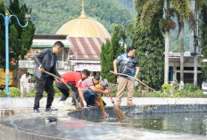  Dipimpin Bupati dan Wabup, Pemkab Kepahiang Gotong Royong Percantik Taman Santoso