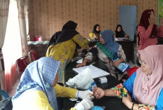 PKK Sauyunan Desa Permu Bawah Laksanakan Posyandu Rutin