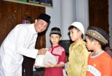 Bupati Fikri Serahkan Santunan untuk 1.101 Anak Yatim dan Dhuafa