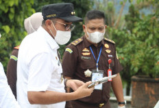 Kejari Kepahiang Musnahkan Barang Bukti 32 Perkara 