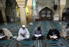 Kriteria Masjid yang Sah untuk Iktikaf, UAH Jelaskan Sesuai Tuntunan Rasulullah SAW