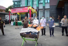 Barang Bukti Kejahatan Dimusnahkan Kejari Rejang Lebong 