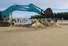 Pengerukan Pendangkalan Alur Pelabuhan Pulau Baai Bengkulu Dimulai