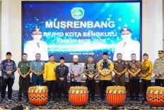 Gubernur Helmi Tekankan Pentingnya Kolaborasi Provinsi dengan Kabupaten/kota
