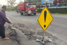 Berlubang, Jalan Daspetah Rawan Laka Lantas 