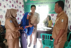 Desa Kembang Seri Bagikan BLT DD Peiode April-Mei Kepada 20 KPM