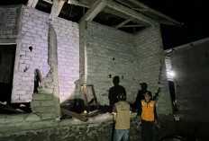 Angin Kencang Terjang Kepahiang: Dinding Rumah Warga Ambruk Sepanjang 9 Meter