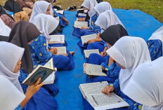 SMPN 1 Muara Kemumu Kabupaten Kepahiang Budayakan Baca Al-Quran Sebelum Kegiatan Belajar Dimulai